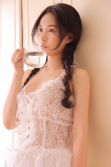 新铁血战士下载